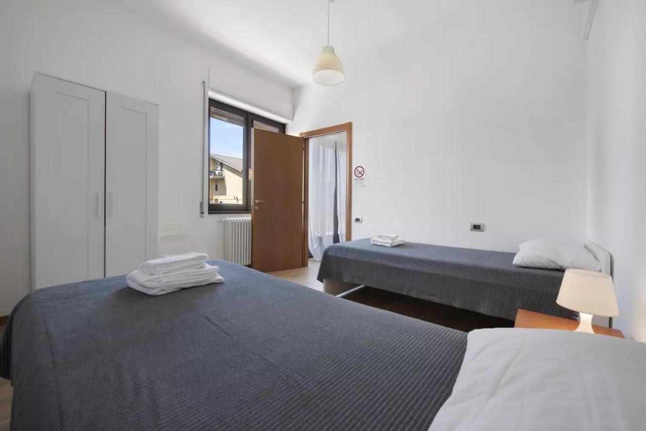 Civico 22 Apartment Peschiera del Garda Exterior photo