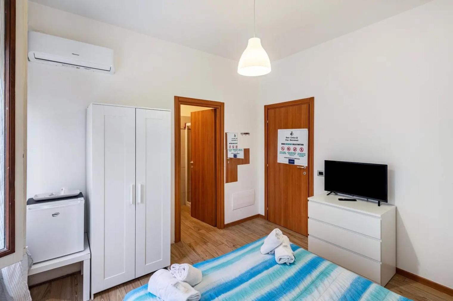 Civico 22 Apartment Peschiera del Garda Exterior photo